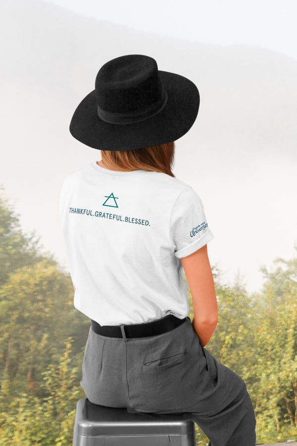 Gratitude T-shirt - Gust of Glamour
